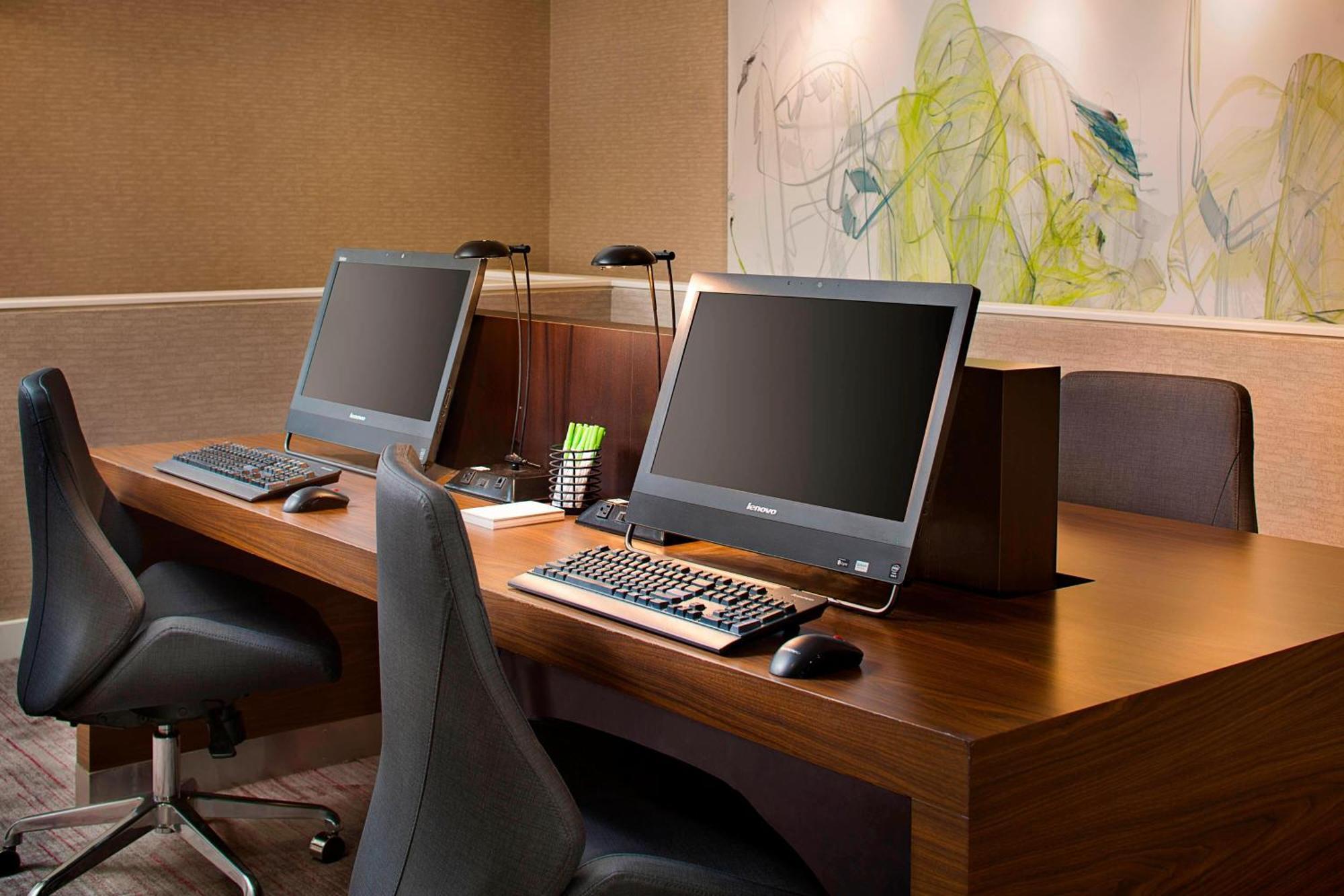 Courtyard By Marriott Birmingham Homewood Buitenkant foto