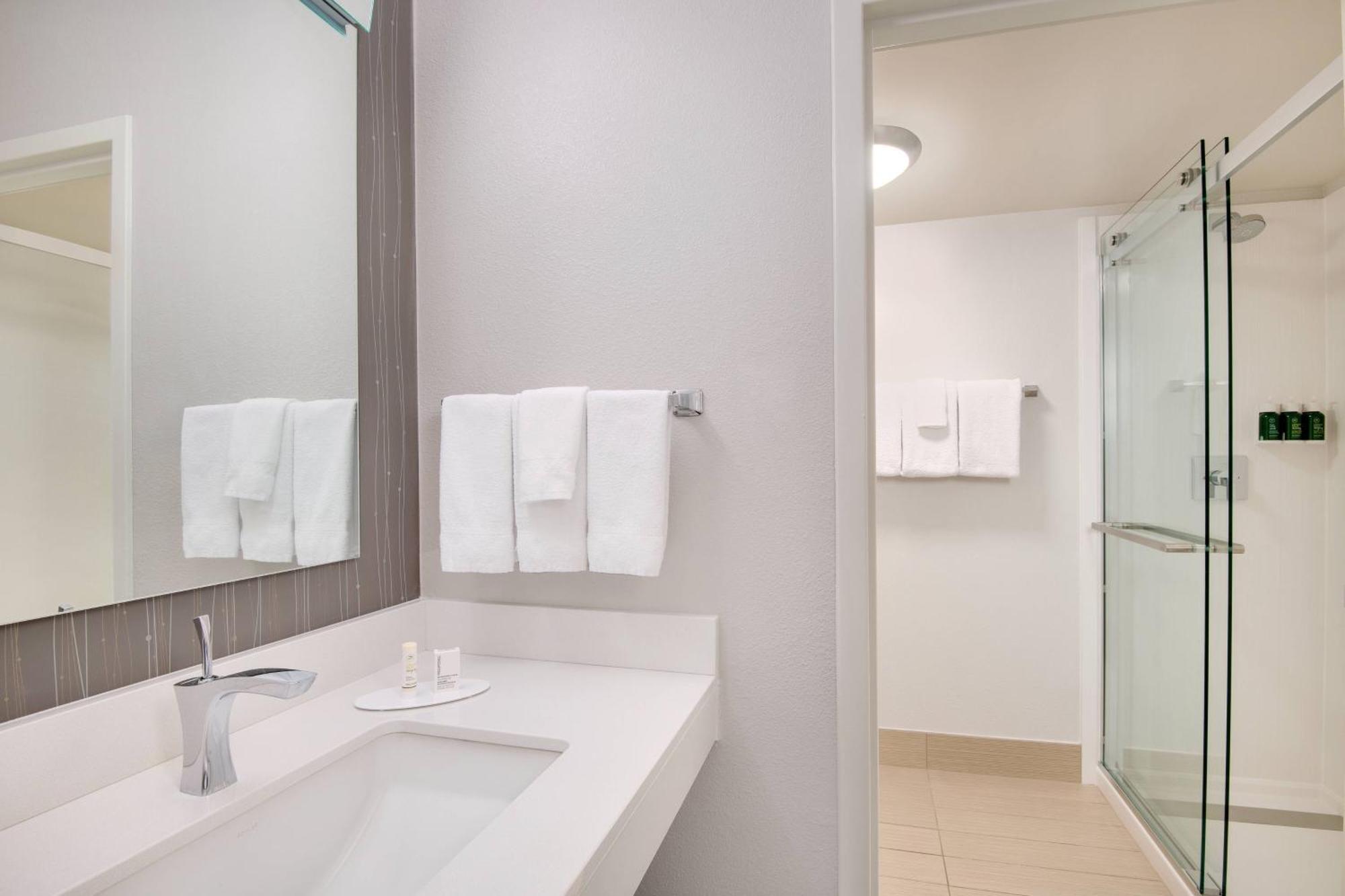 Courtyard By Marriott Birmingham Homewood Buitenkant foto