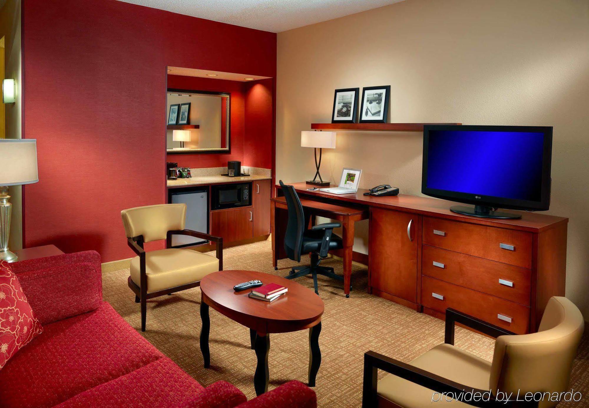 Courtyard By Marriott Birmingham Homewood Buitenkant foto