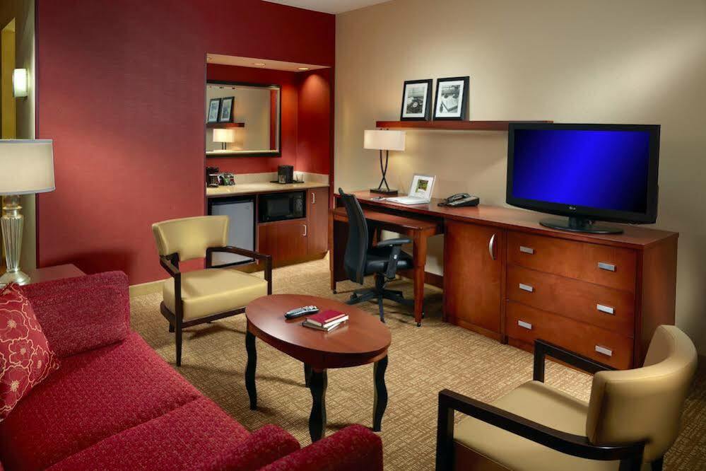 Courtyard By Marriott Birmingham Homewood Buitenkant foto